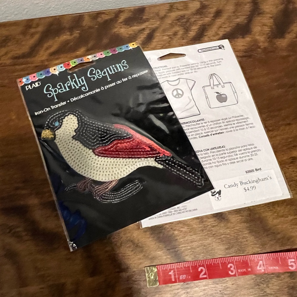 5/$20 sparkly sequin Robin patch